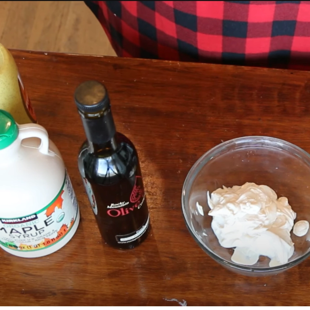 high-protein-pasta-salad-ingredients Ingredients to make high protein pasta salad.