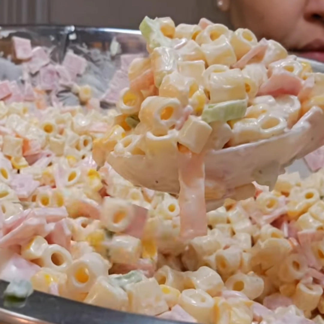 mexican-macaroni-salad-featured Mexican macaroni salad with creamy lime dressing